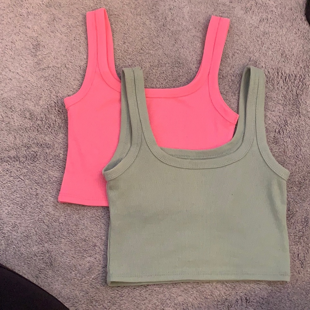 Pack of 2 tanks from SHEIN